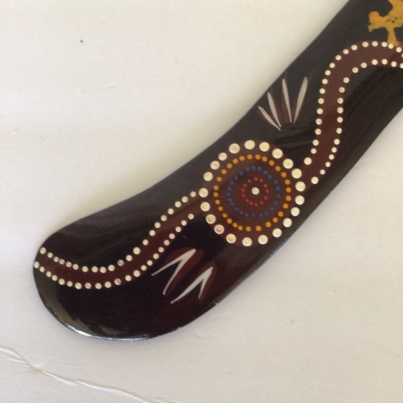 AUSTRALIAN WOODEN BOOMERANG - Picture 2 of 9